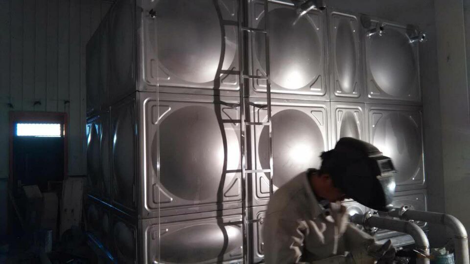 绥化不锈钢水箱公司